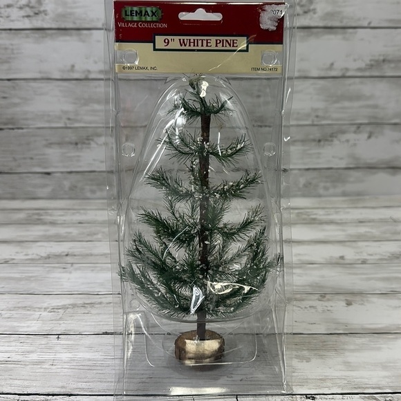LEMAX CHRISTMAS VILLAGE 9” WHITE PINE TREE ACCESSORY 74172 vintage - Picture 2 of 6
